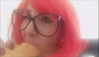 oh please my dear come into your sisters mouth